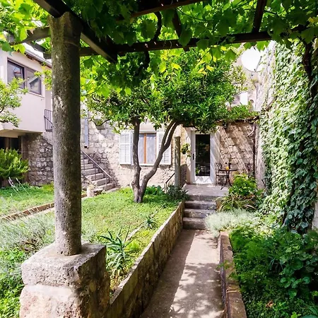 Little - Studio With Terrace * Dubrovnik