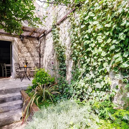 Apartman Little - Studio With Terrace