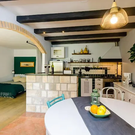Little - Studio With Terrace * Dubrovnik